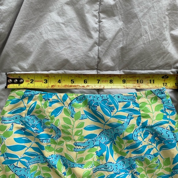 Lily Pulitzer Skirt. Size 2 - Picture 6 of 6